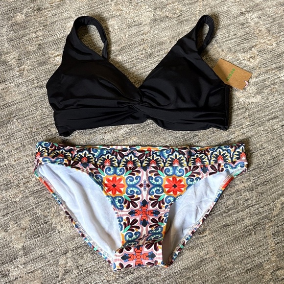 Boden Black and Vibrant Patterned Bikini Set - NWT Size- size 6 - Picture 1 of 8